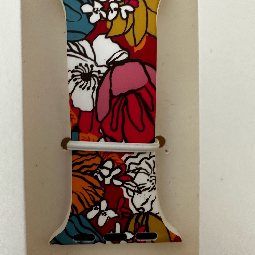 NWT Vera Bradley Midday Garden Apple Watch Wristband - Picture 2 of 6